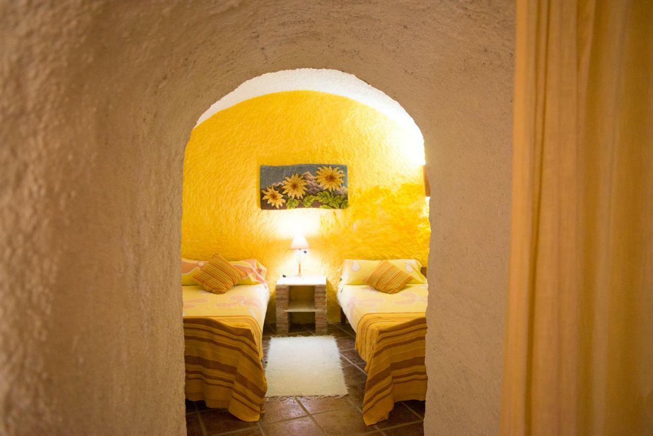 Cuevas De Rolando Guadix Exterior foto